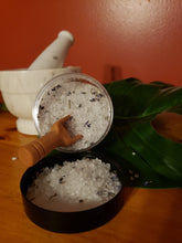 Load image into Gallery viewer, Lavender Bath Soak
